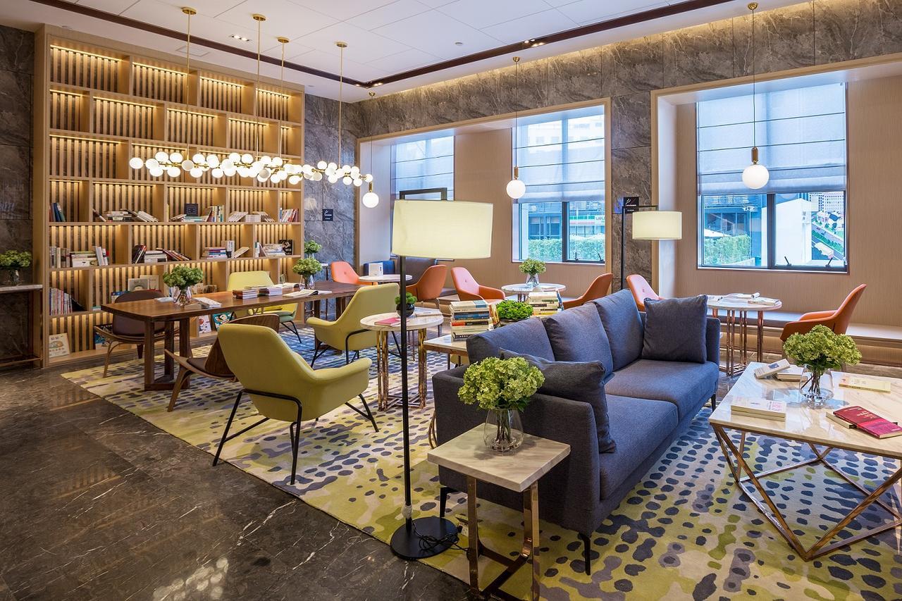 Shenzhen Bantian Huaweizhongcheng Atour Hotel Екстер'єр фото